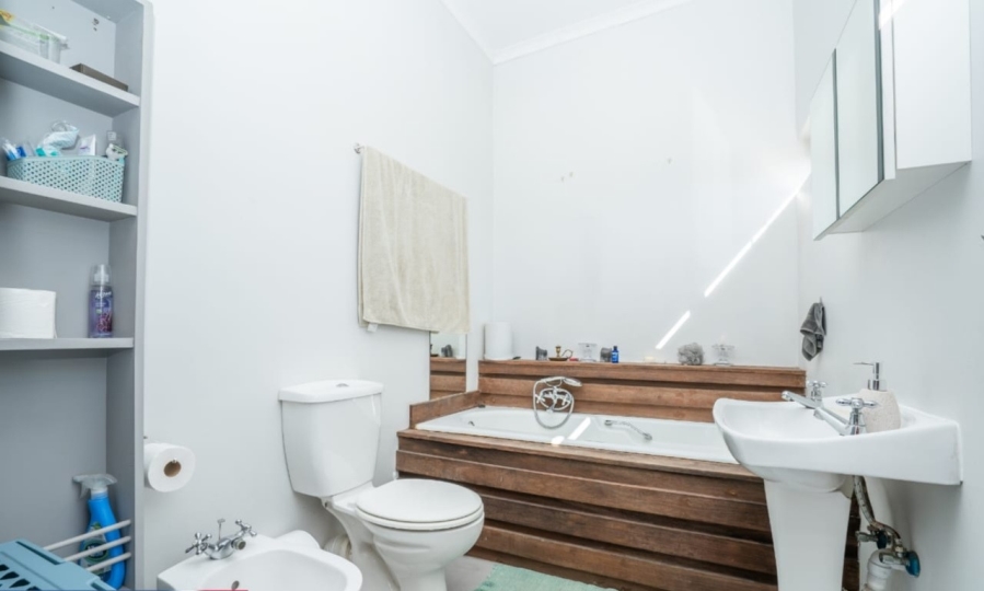 3 Bedroom Property for Sale in Langebaan North Western Cape
